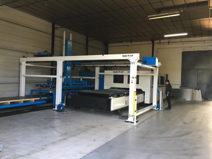 Full automatic CNC metal fiber laser cutting machine with loading and unloading system