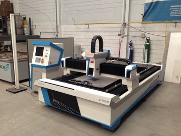 China Laser power 2000W fiber laser cutting machine for cutting stainless steel and carbon steel supplier