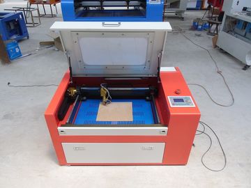China 45w Co2 Laser Cutting Engraving Machine For Art Work Industry , Laser Cut Acrylic Jewelry supplier